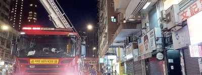 已驗未葺 西灣河舊樓塌石屎傷途人 月內5宗剝落 政府警告檢控漠視驗樓令者